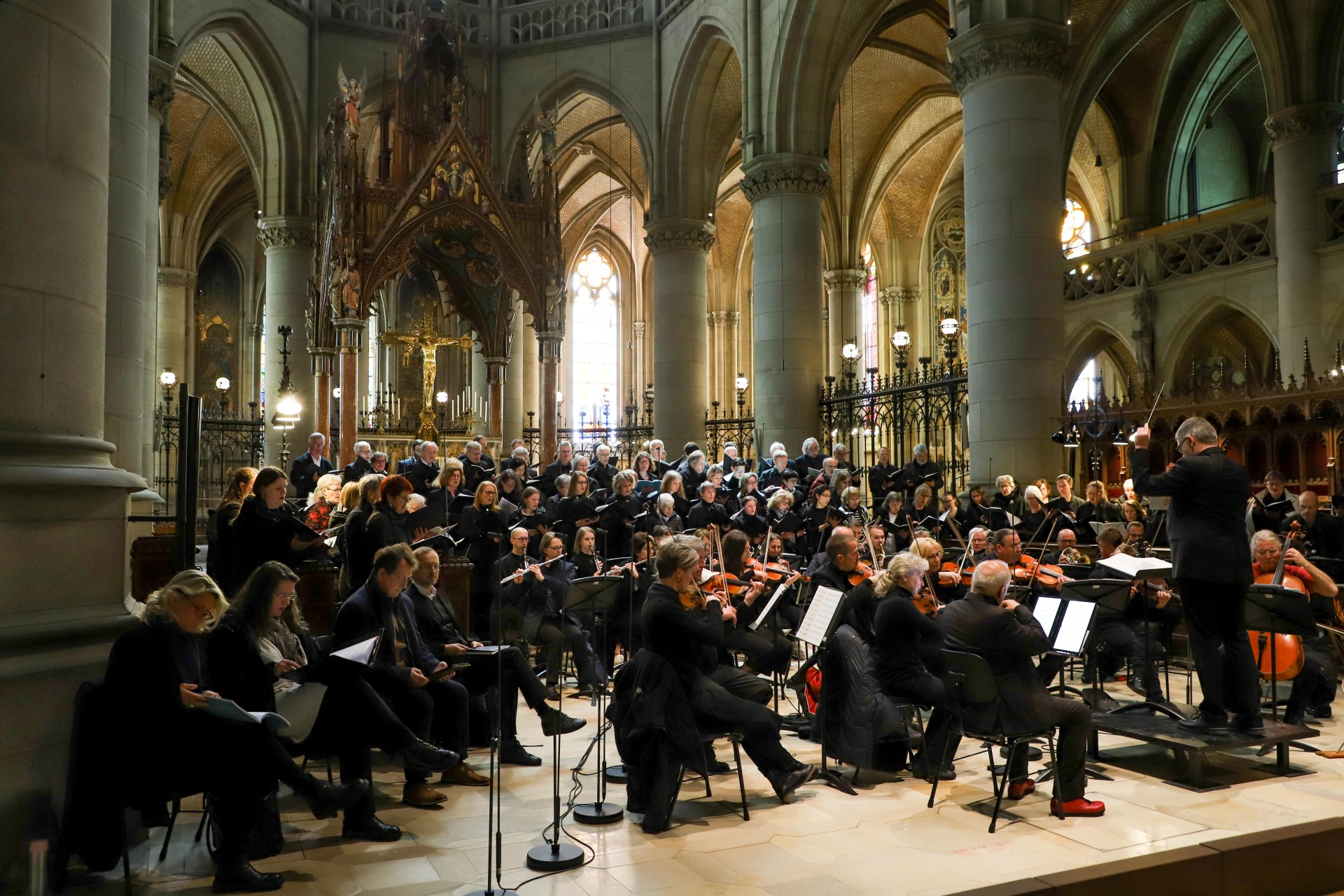 Künstlerin visualisiert Bruckner im Mariendom